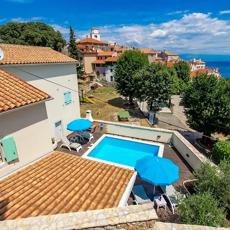 Chiara Pool & Sea View Villa *